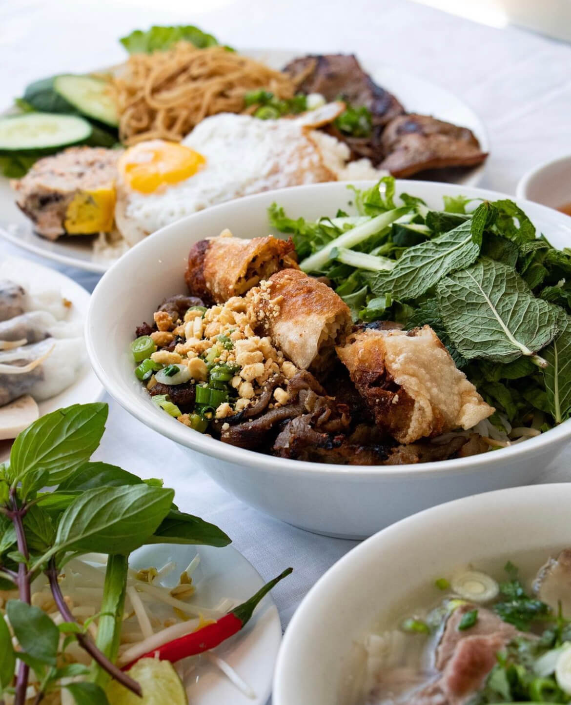 Pho-linh-best-vietnamese-restaurant-toronto
