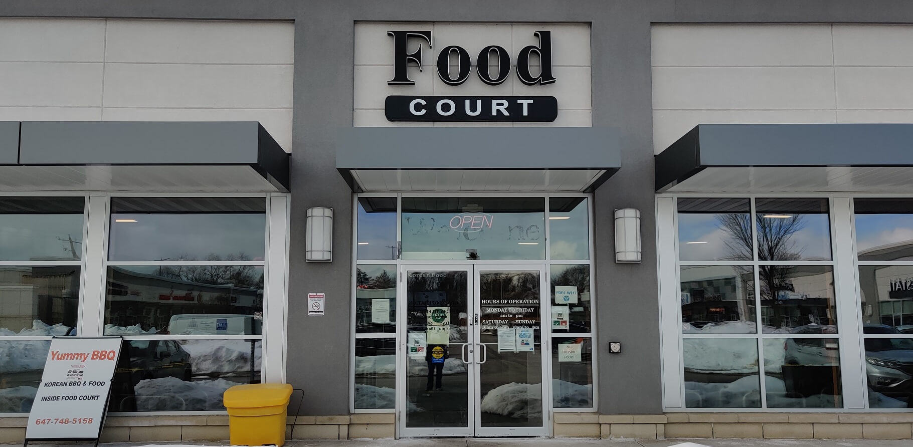 yummy-bbq-food-court