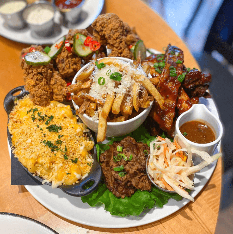 Best-restaurants-in-markham-smash-kitchen-bar