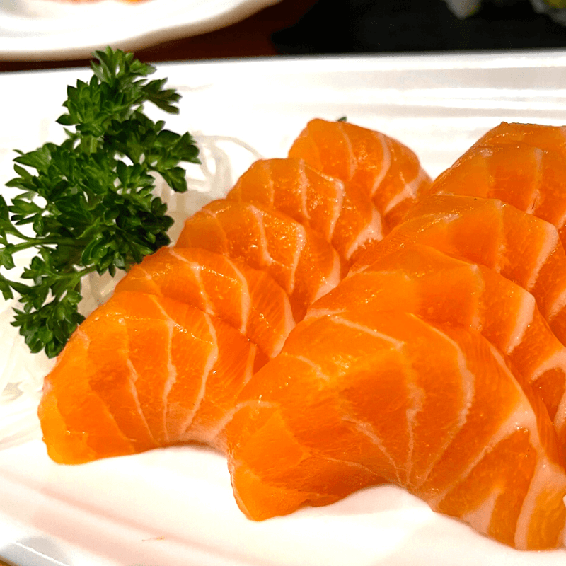 salmon-sashimi-kaka-sushi