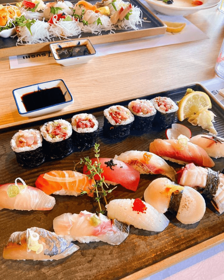 Best-sushi-restaurants-mississauga-tomo-sushi